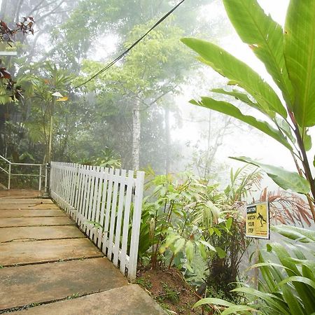 Bellevue The Penang Hill Hotel, Bukit Bendera Ayer Itam Exterior photo